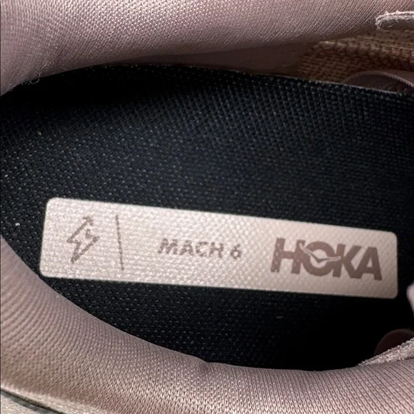 Women’s Hoka Mach 6- Size 7.5 US - Picture 3 of 17